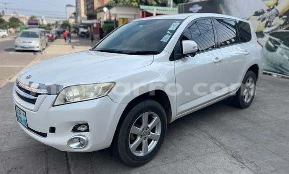 Buy Used Toyota Vanguard White Car in Maputo in Maputo Buy Used Toyota Vanguard White Car in Maputo in Maputo