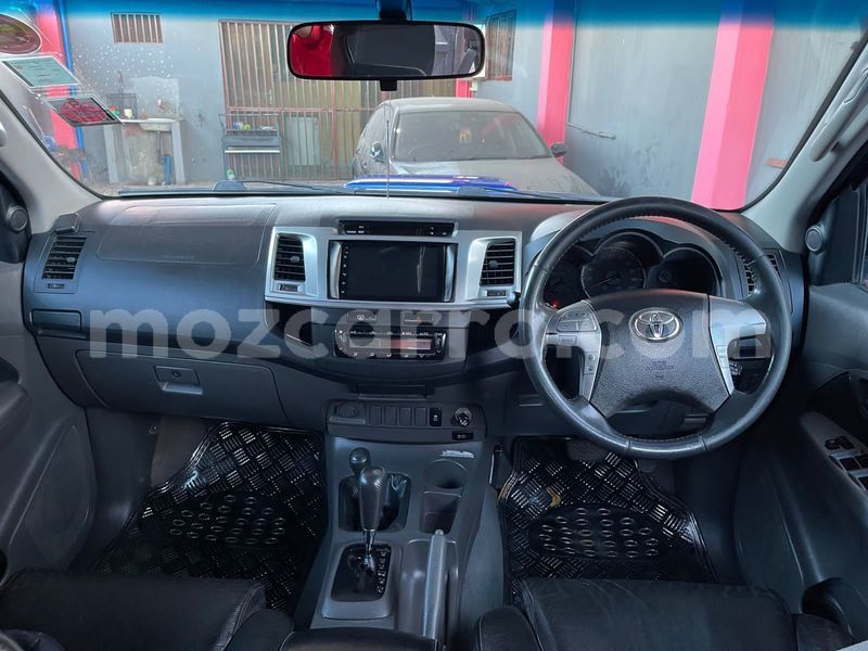 Big with watermark toyota hilux maputo maputo 17409