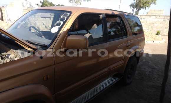 Nunua Ilio tumika Toyota Hilux Surf Nyingine Gari ndani ya Maputo nchini Maputo Nunua Ilio tumika Toyota Hilux Surf Nyingine Gari ndani ya Maputo nchini Maputo