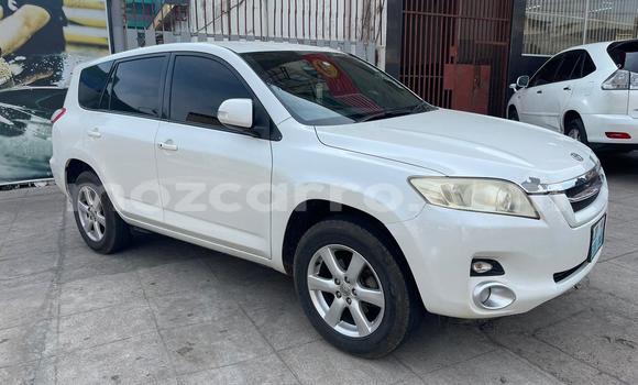 Buy Used Toyota Vanguard White Car in Maputo in Maputo Buy Used Toyota Vanguard White Car in Maputo in Maputo