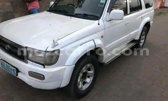 Buy Used Toyota MasterAce Surf White Car in Maputo in Maputo Buy Used Toyota MasterAce Surf White Car in Maputo in Maputo
