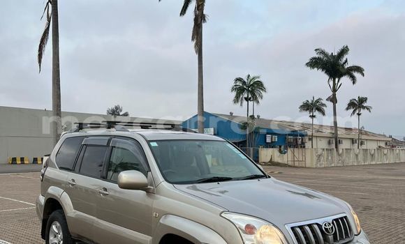 Tenga Tsaru Toyota Prado Zvimwe Mota in Maputo in Maputo