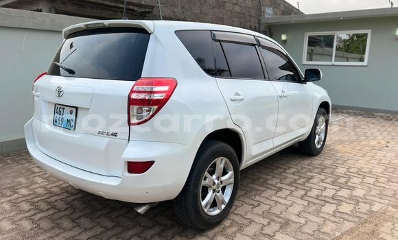 Comprar Usado Toyota RAV4 Branco Carro em Maputo em Maputo Comprar Usado Toyota RAV4 Branco Carro em Maputo em Maputo
