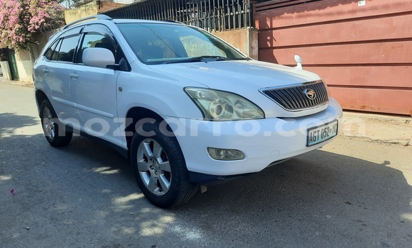 Comprar Usado Toyota Spacio Branco Carro em Maputo em Maputo Comprar Usado Toyota Spacio Branco Carro em Maputo em Maputo