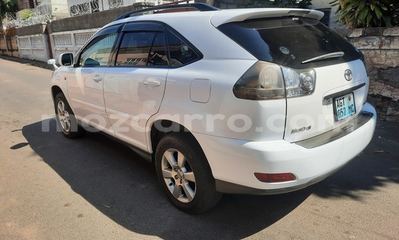 Comprar Usado Toyota Spacio Branco Carro em Maputo em Maputo Comprar Usado Toyota Spacio Branco Carro em Maputo em Maputo