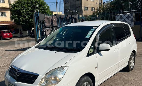 Comprar Usado Toyota Spacio Branco Carro em Maputo em Maputo Comprar Usado Toyota Spacio Branco Carro em Maputo em Maputo