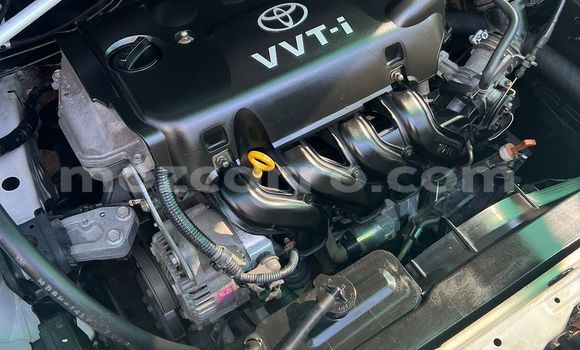 Comprar Usado Toyota Spacio Branco Carro em Maputo em Maputo Comprar Usado Toyota Spacio Branco Carro em Maputo em Maputo