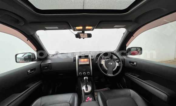 Comprar Usado Nissan X-Trail Vermelho Carro em Maputo em Maputo Comprar Usado Nissan X-Trail Vermelho Carro em Maputo em Maputo