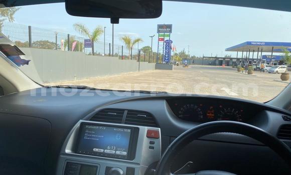 Comprar Usado Toyota Ractis Azul Carro em Maputo em Maputo Comprar Usado Toyota Ractis Azul Carro em Maputo em Maputo