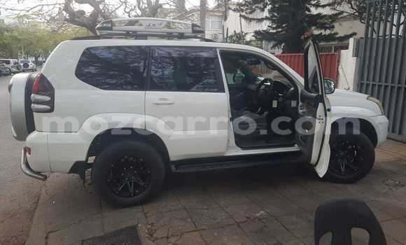 Comprar Usado Toyota Prado Branco Carro em Maputo em Maputo Comprar Usado Toyota Prado Branco Carro em Maputo em Maputo