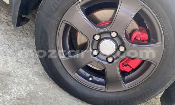 Comprar Usado Toyota Auris Branco Carro em Maputo em Maputo Comprar Usado Toyota Auris Branco Carro em Maputo em Maputo