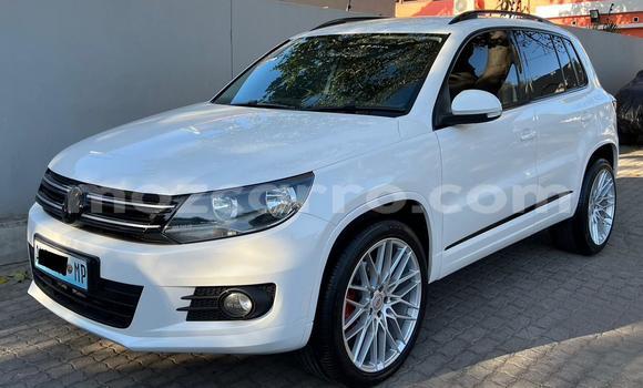 Buy Used Volkswagen Tiguan White Car in Maputo in Maputo