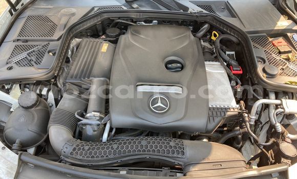 Buy Used Mercedes-Benz C-Classe White Car in Maputo in Maputo Buy Used Mercedes-Benz C-Classe White Car in Maputo in Maputo