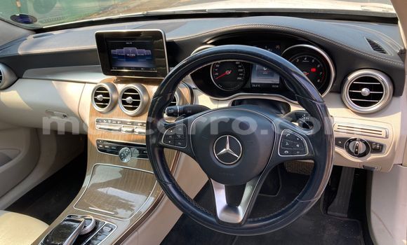 Buy Used Mercedes-Benz C-Classe White Car in Maputo in Maputo Buy Used Mercedes-Benz C-Classe White Car in Maputo in Maputo
