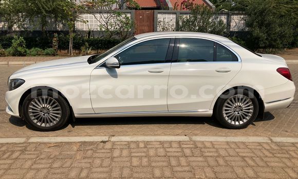 Buy Used Mercedes-Benz C-Classe White Car in Maputo in Maputo Buy Used Mercedes-Benz C-Classe White Car in Maputo in Maputo