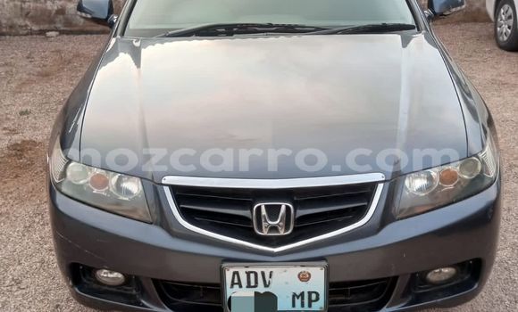 Comprar Usado Honda Accord Azul Carro em Maputo em Maputo