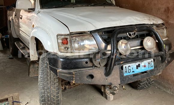 Tenga Tsaru Toyota Hilux Chena Mota in Maputo in Maputo Tenga Tsaru Toyota Hilux Chena Mota in Maputo in Maputo