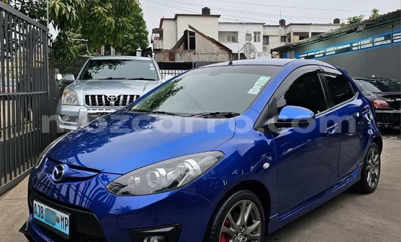 Buy Used Mazda Demio Blue Car in Maputo in Maputo Buy Used Mazda Demio Blue Car in Maputo in Maputo