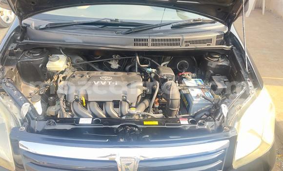 Nunua Ilio tumika Toyota Raum Nyeusi Gari ndani ya Maputo nchini Maputo Nunua Ilio tumika Toyota Raum Nyeusi Gari ndani ya Maputo nchini Maputo