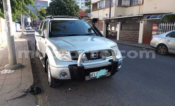 Comprar Usado Nissan Navara Prata Carro em Maputo em Maputo