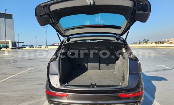 Nunua Ilio tumika Audi Q5 Bluu Gari ndani ya Maputo nchini Maputo Nunua Ilio tumika Audi Q5 Bluu Gari ndani ya Maputo nchini Maputo