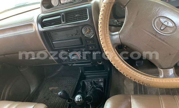 Nunua Ilio tumika Toyota Land Cruiser Prado Nyingine Gari ndani ya Maputo nchini Maputo Nunua Ilio tumika Toyota Land Cruiser Prado Nyingine Gari ndani ya Maputo nchini Maputo