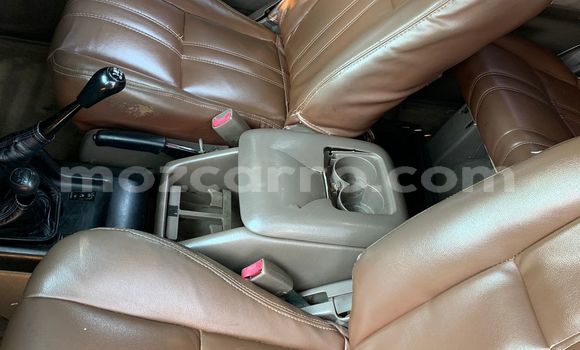 Nunua Ilio tumika Toyota Land Cruiser Prado Nyingine Gari ndani ya Maputo nchini Maputo Nunua Ilio tumika Toyota Land Cruiser Prado Nyingine Gari ndani ya Maputo nchini Maputo