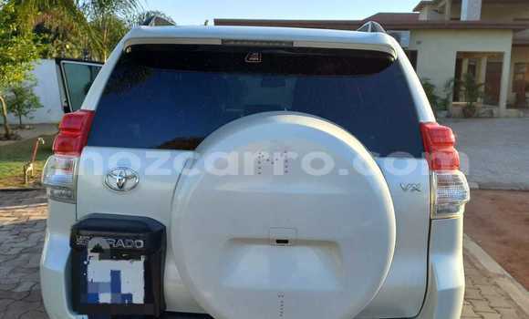 Nunua Ilio tumika Toyota Land Cruiser Prado Nyeupe Gari ndani ya Maputo nchini Maputo Nunua Ilio tumika Toyota Land Cruiser Prado Nyeupe Gari ndani ya Maputo nchini Maputo