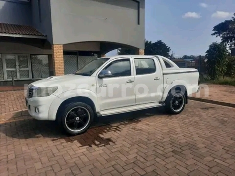 Big with watermark toyota hilux maputo maputo 17537