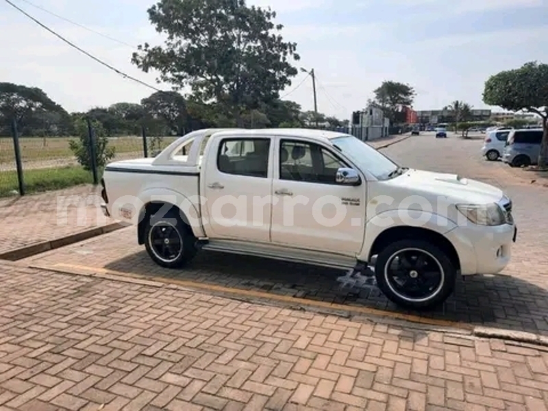 Big with watermark toyota hilux maputo maputo 17537