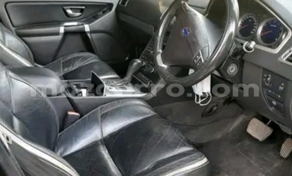 Nunua Ilio tumika Volvo XC90 Nyeusi Gari ndani ya Maputo nchini Maputo Nunua Ilio tumika Volvo XC90 Nyeusi Gari ndani ya Maputo nchini Maputo