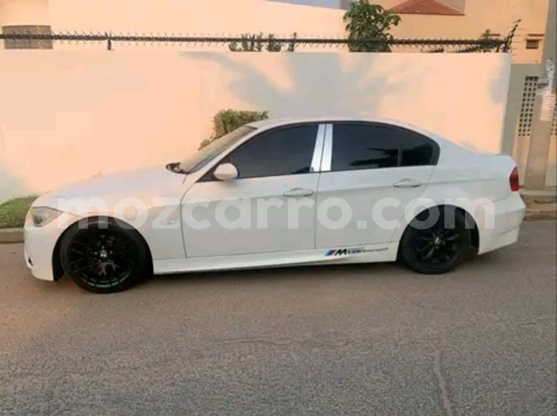 Big with watermark bmw 321 maputo maputo 17544