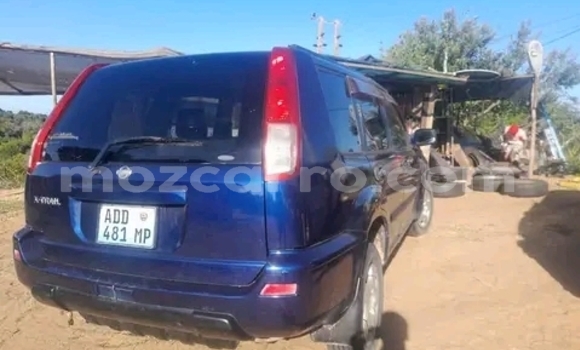 Nunua Ilio tumika Nissan X-Trail Bluu Gari ndani ya Maputo nchini Maputo Nunua Ilio tumika Nissan X-Trail Bluu Gari ndani ya Maputo nchini Maputo