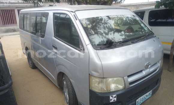 Buy Used Toyota Hiace White Car in Maputo in Maputo Buy Used Toyota Hiace White Car in Maputo in Maputo