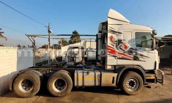 Comprar Usado Scania R420 Branco Caminhão em Maputo em Maputo Comprar Usado Scania R420 Branco Caminhão em Maputo em Maputo