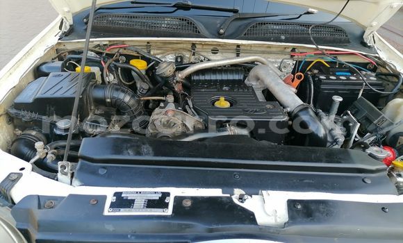 Nunua Ilio tumika Mahindra Marshal Nyeupe Gari ndani ya Maputo nchini Maputo Nunua Ilio tumika Mahindra Marshal Nyeupe Gari ndani ya Maputo nchini Maputo