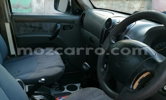 Nunua Ilio tumika Mahindra Marshal Nyeupe Gari ndani ya Maputo nchini Maputo Nunua Ilio tumika Mahindra Marshal Nyeupe Gari ndani ya Maputo nchini Maputo