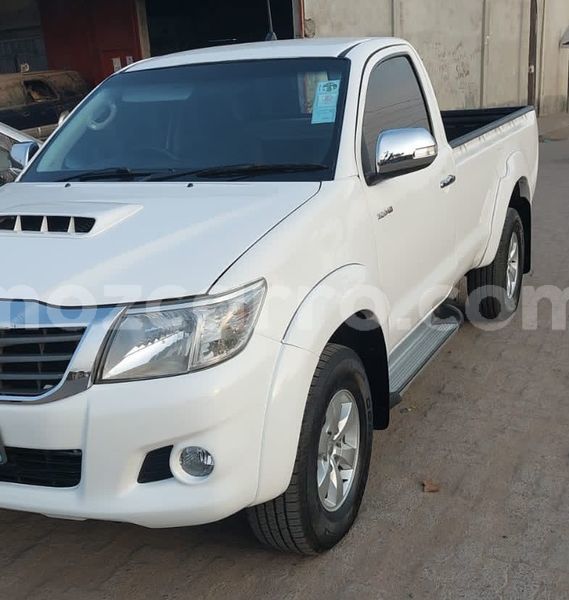 Big with watermark toyota hilux maputo maputo 17558