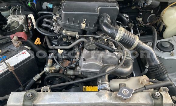 Nunua Ilio tumika Toyota Cami Fedha Gari ndani ya Maputo nchini Maputo Nunua Ilio tumika Toyota Cami Fedha Gari ndani ya Maputo nchini Maputo