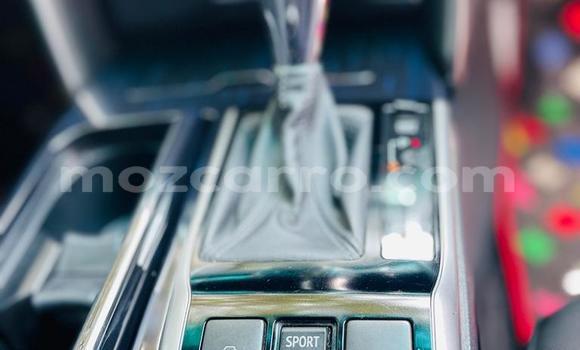 Comprar Usado Toyota Mark X Vermelho Carro em Maputo em Maputo Comprar Usado Toyota Mark X Vermelho Carro em Maputo em Maputo