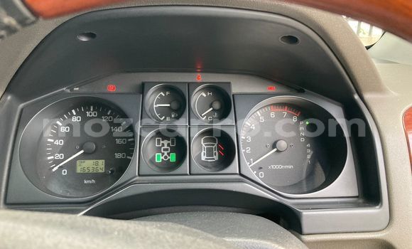 Nunua Ilio tumika Mitsubishi Pajero Beige Gari ndani ya Maputo nchini Maputo Nunua Ilio tumika Mitsubishi Pajero Beige Gari ndani ya Maputo nchini Maputo