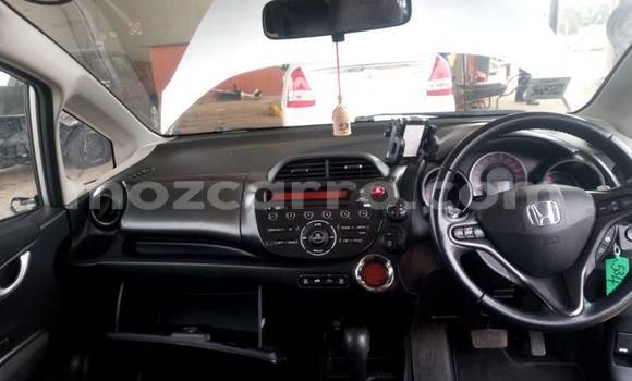 Buy Used Honda Jazz Silver Car in Maputo in Maputo Buy Used Honda Jazz Silver Car in Maputo in Maputo
