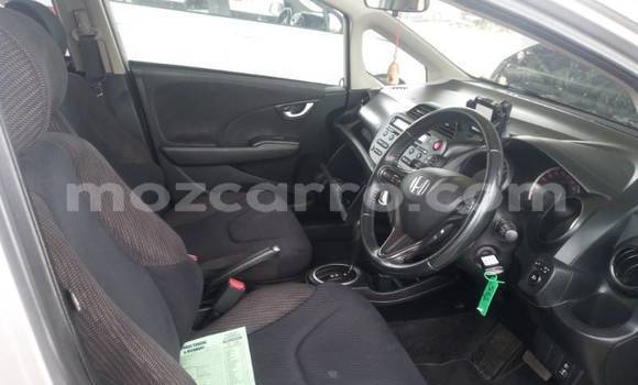 Buy Used Honda Jazz Silver Car in Maputo in Maputo Buy Used Honda Jazz Silver Car in Maputo in Maputo