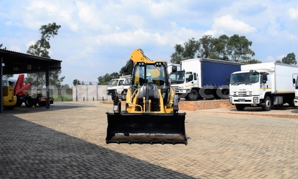Buy Used Caterpillar 120 Other Truck in Maputo in Maputo Buy Used Caterpillar 120 Other Truck in Maputo in Maputo