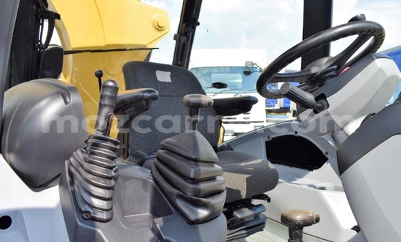 Buy Used Caterpillar 120 Other Truck in Maputo in Maputo Buy Used Caterpillar 120 Other Truck in Maputo in Maputo