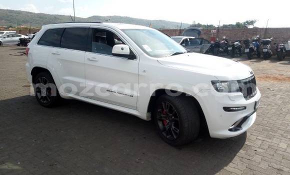 Buy Used Jeep Grand Cherokee White Car in Maputo in Maputo Buy Used Jeep Grand Cherokee White Car in Maputo in Maputo