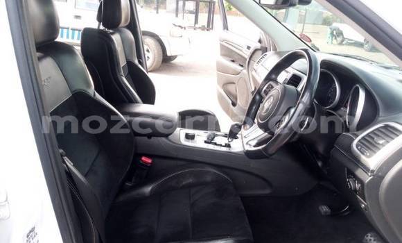 Buy Used Jeep Grand Cherokee White Car in Maputo in Maputo Buy Used Jeep Grand Cherokee White Car in Maputo in Maputo