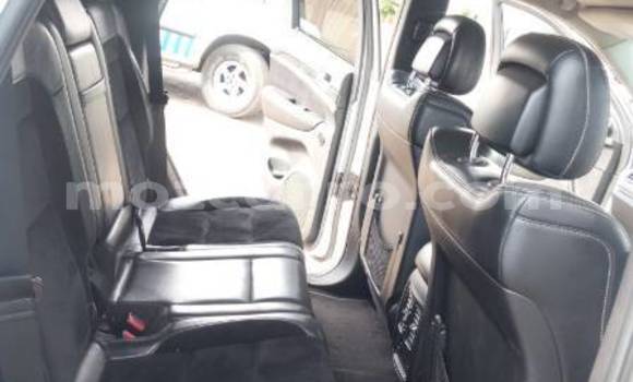 Buy Used Jeep Grand Cherokee White Car in Maputo in Maputo Buy Used Jeep Grand Cherokee White Car in Maputo in Maputo