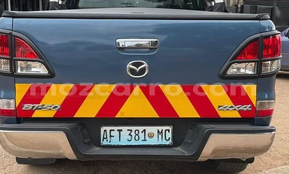 Nunua Ilio tumika Mazda BT-50 Bluu Gari ndani ya Maputo nchini Maputo Nunua Ilio tumika Mazda BT-50 Bluu Gari ndani ya Maputo nchini Maputo