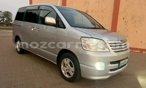 Buy Used Toyota Noah Other Car in Maputo in Maputo